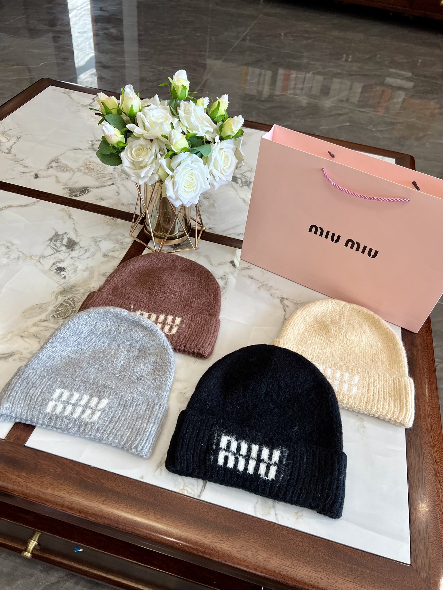 miu miu hat model 54
